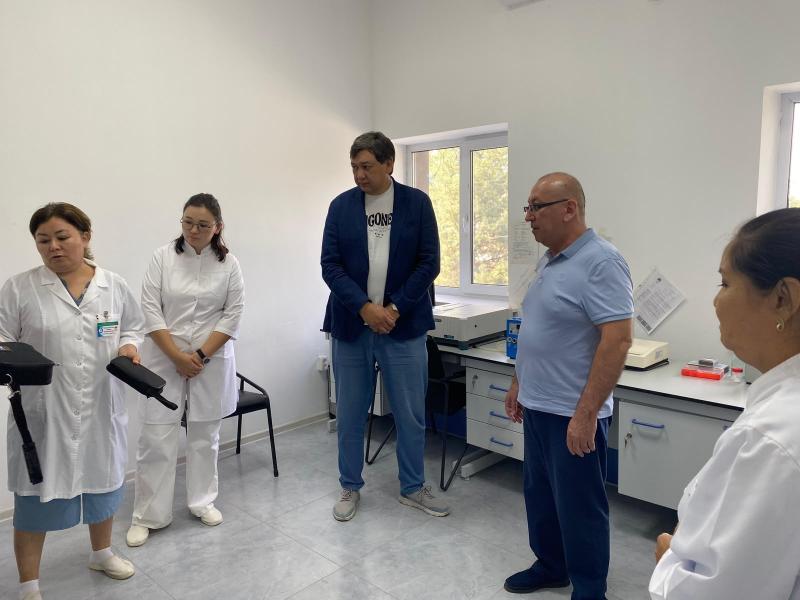 Председатель Правления Национального центра экспертизы Ерлан Киясов, в рамках рабочей поездки, посетил отделения филиала НЦЭ по Жамбылской области. 3